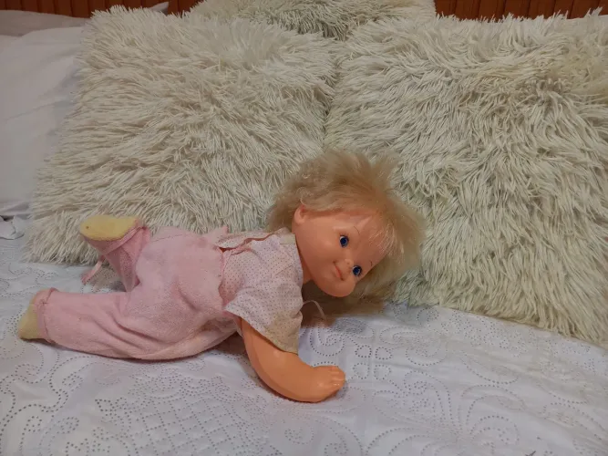 Boneca Antiga-  Bebê  Engatinha da Estela ( anos 90, venda no estado)