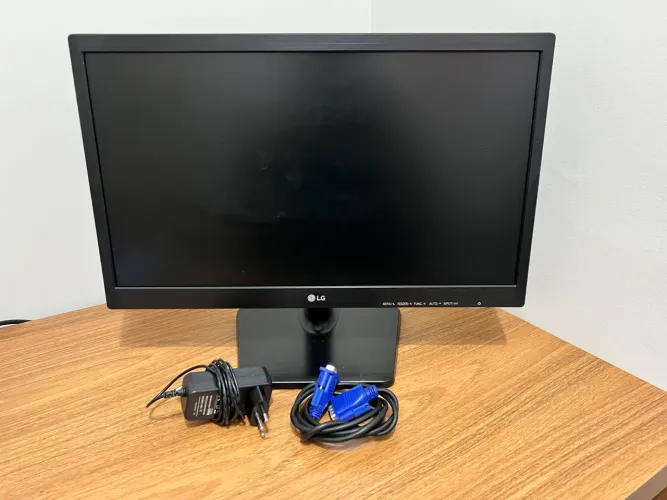Monitor LCD LG Flatron 19,5 pol