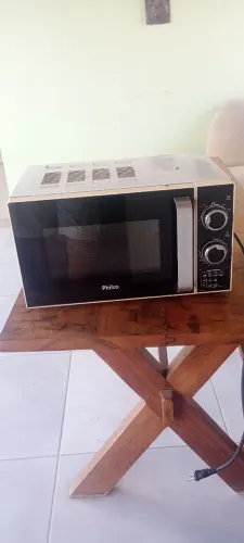 Microondas Philco branco 20 LT 110 wolts