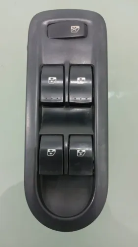 comando de vidro eletrico renault sandero 2008/14 duster 2012