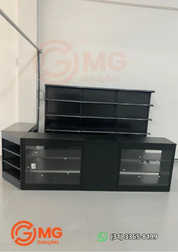Balcão vitrine para lojas de carro
