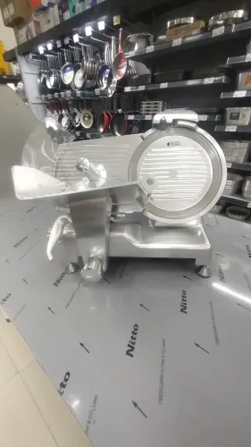 FATIADOR DE FRIOS SEMI AUTOMÁTICO 300 MM PRIX TOLEDO