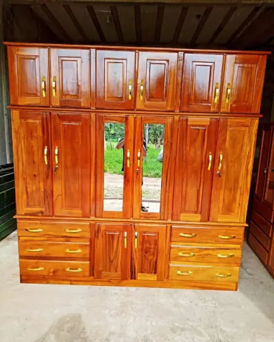 Guarda - roupa todo em madeira de lei promoção frete grátis!