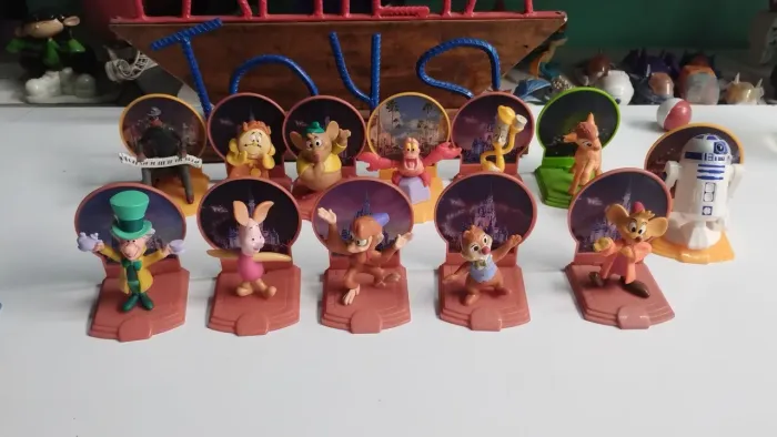 Colecionáveis promocionais Disney 50 anos unidade 