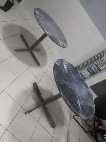 mesa redonda preta para 4 lugares - produto novo - 680 cada unidade