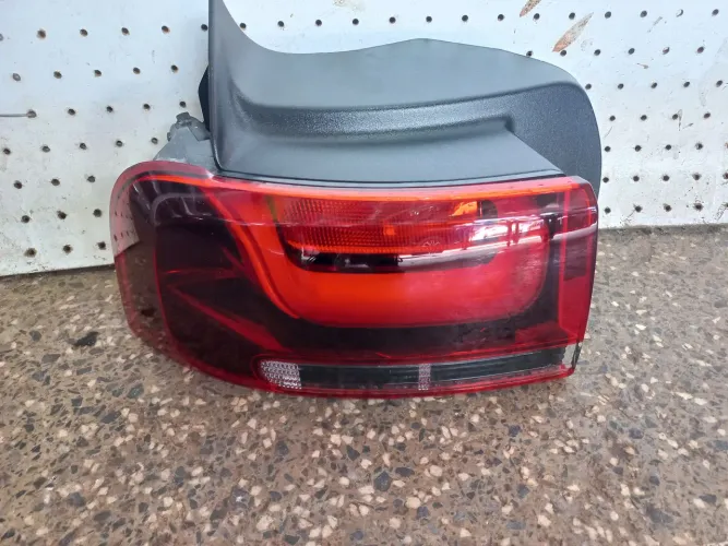 Lanterna c4 cactus esquerda 