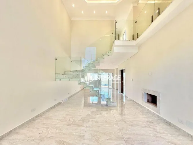 Sobrado com 3 Quartos à venda, 175 m² por R$ 1.350.000 - Iguaçu - Araucária/PR