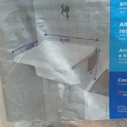 Tanque Astra em plastico