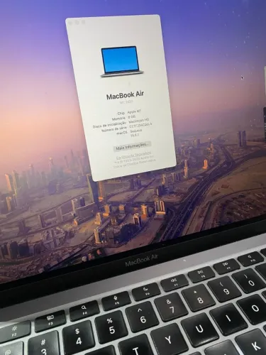 MackBook Air M1 - 8GB