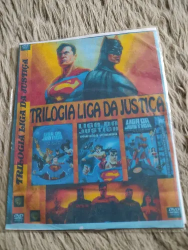 Lote de DVDs diversos.