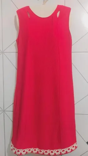 Vestido pink com Detalhes em Renda
