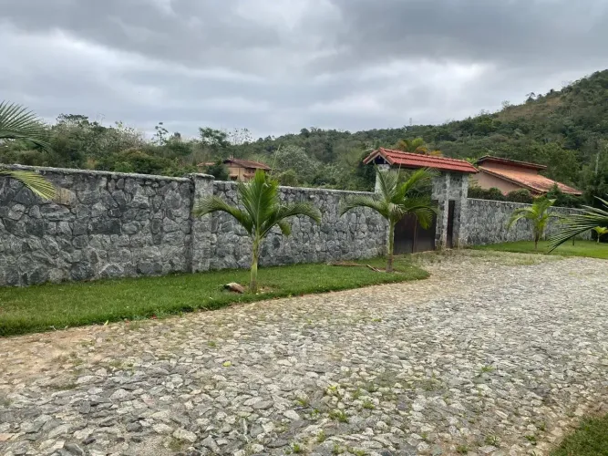 MARAVILHOSO terreno 40 x 51 TOTALMENTE PLANO com 2054 m² em Jardim Costão - Santa Branca -
