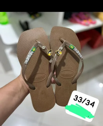 Vendo sandálias femininas 