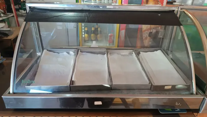 Vendo estufa para salgados