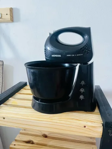 Batedeira/ sanduicheira