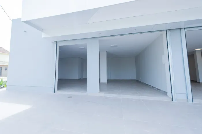 Loja Nova Disponível para Aluguel no Areal em Pelotas RS Espaço Moderno, Excelente Locali