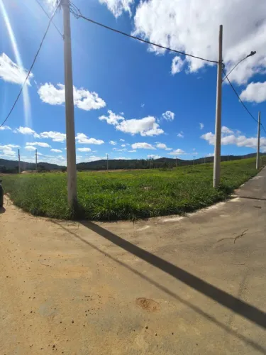 Lote de esquina 350,14m² em Conceição do Mato Dentro no loteamento Nova Conceição