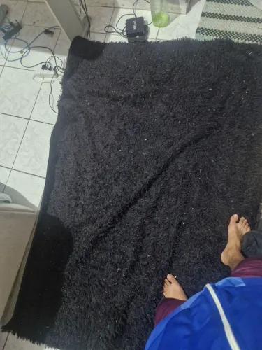 TAPETE VELUDO PRETO