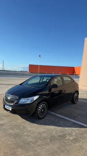Chevrolet Onix Hatch LT 1.0 8V Flex Power Mec. 4P 2016