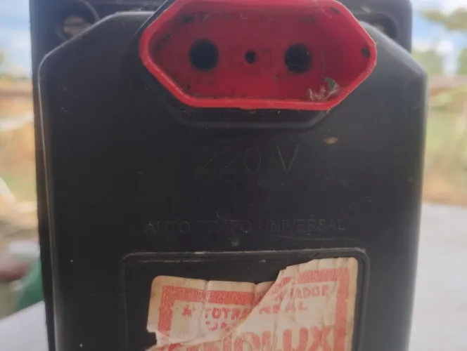 Vendo transformador de ar 5000 VA