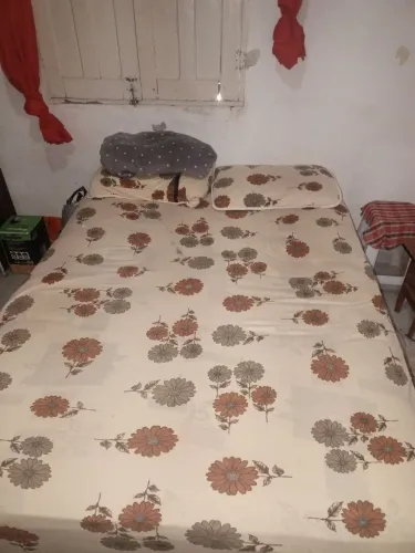 Vende -se essa cama.