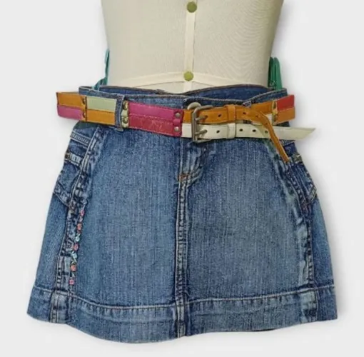 Saia jeans y2k com bordados