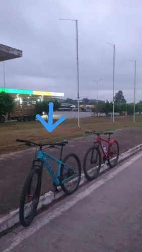 Bicicleta toda montada ideal pra ciclismo