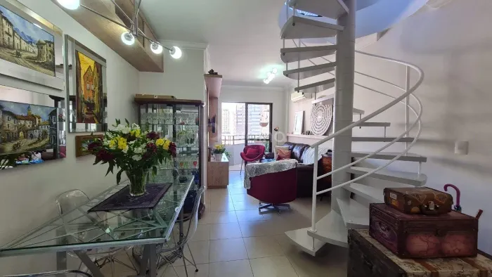 Cobertura Duplex de 134m² com 2 quartos sendo 1 suíte no Centro