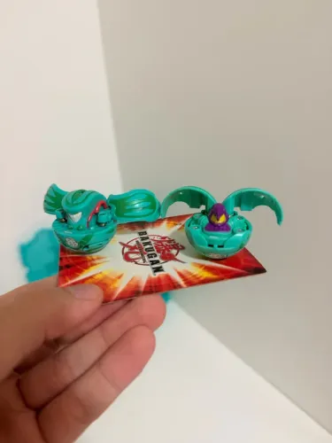 Bakugan Ventus Ravenoid + Ventus Monarus