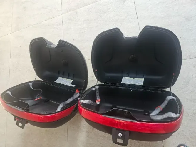 Kit Baús Laterais GIVI 40L