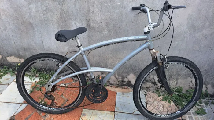 Bicicletas Masculina e Feminina