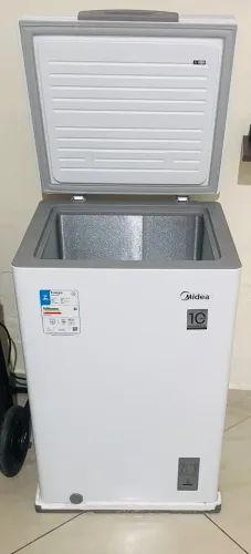 Freezer Midea 100 litros !! bivolt !! Garantia 4 meses