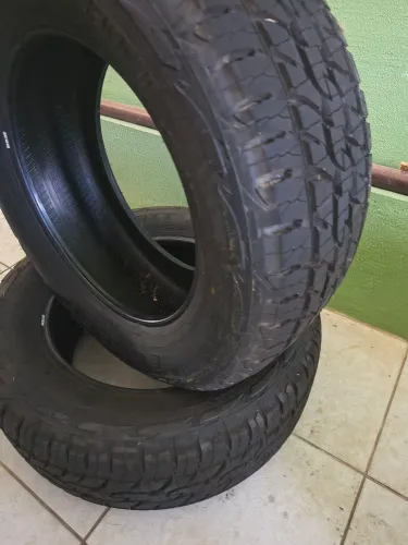 Pneu aro 18 camionete novo