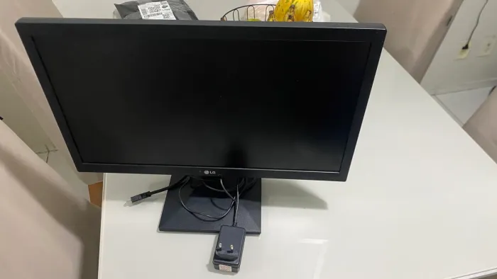 MONITOR LG 19,5" HD 60Hz - 20MK400H-B 