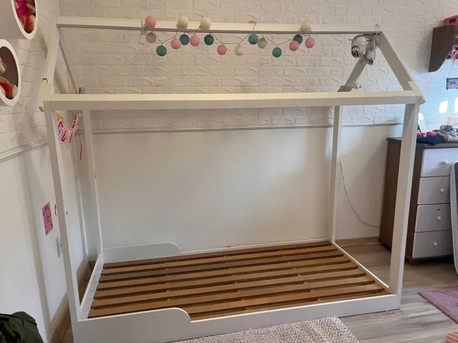 Cama montessoriana tamanho solteiro 