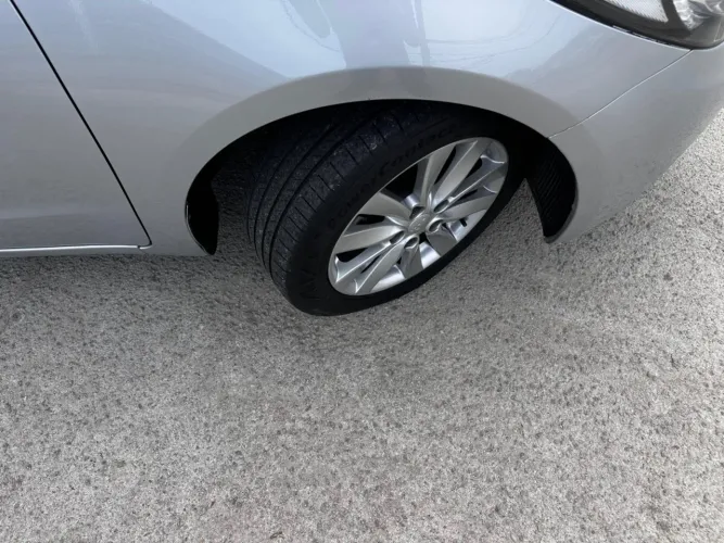 Kia Motors Cerato 1.6 16V Flex Aut. 2015