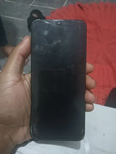 Moto e20 e Samsung A10
