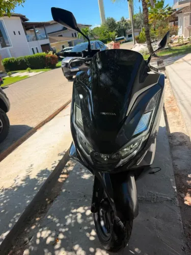 Pcx 2024 $19.000 moto conservada.