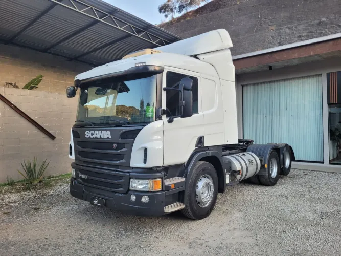 Scania P-360 6x2 2016 Automático 