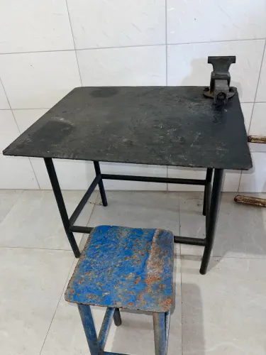 Bancada de Trabalho Reforçada com Morsa 5? + Banco | Chapa 5 mm | Oficina