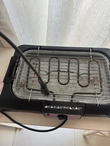 Churrasqueira elétrica 