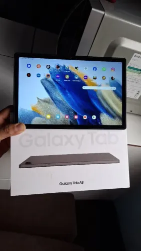 Tab A8 Na Caixa Tablet samsung 64Gbs Faz ligacao 10.5 polegadas