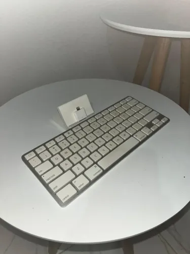 Teclado Apple Original seminovo