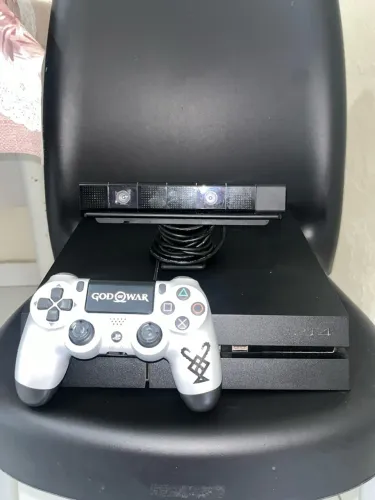 Ps4 completo com controle e uma câmera original do ps4 