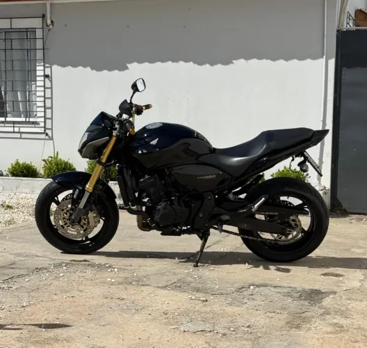 Hornet CB600F