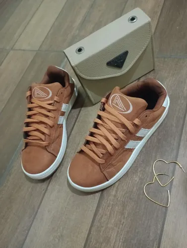Tênis casual