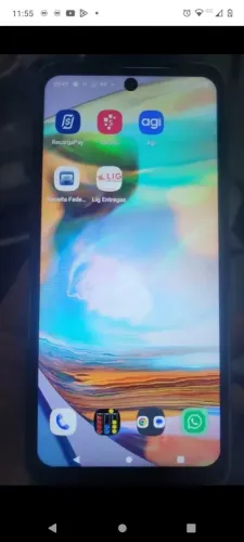 Moto g22 com marcas de uso