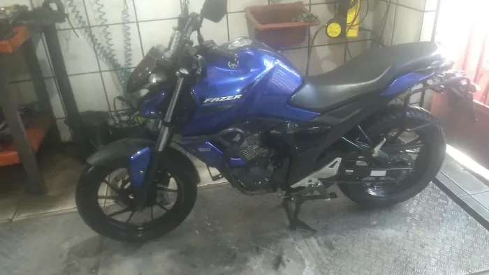 YAMAHA FAZER 150 MUITO NOVA!