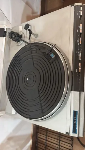 Toca disco Gradiente TT500