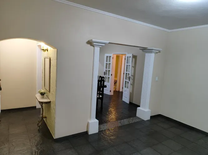 Apto. Aluguel Tubarão em frente aoEdf. Villa Catarina 